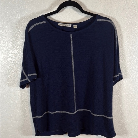 Sno Skins Navy White Contrast Stitching Textured Top Oversized Size Large - Picture 1 of 6
